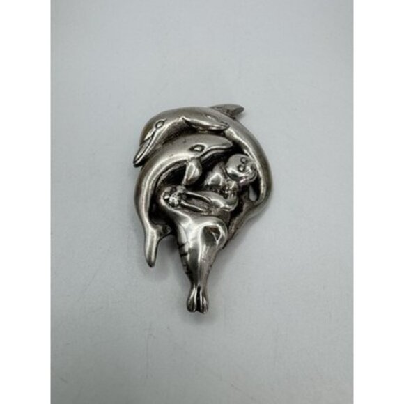 Vintage Sterling Silver Dolphin and Walrus Brooch From The 55 Of 500 Collection - Picture 6 of 6